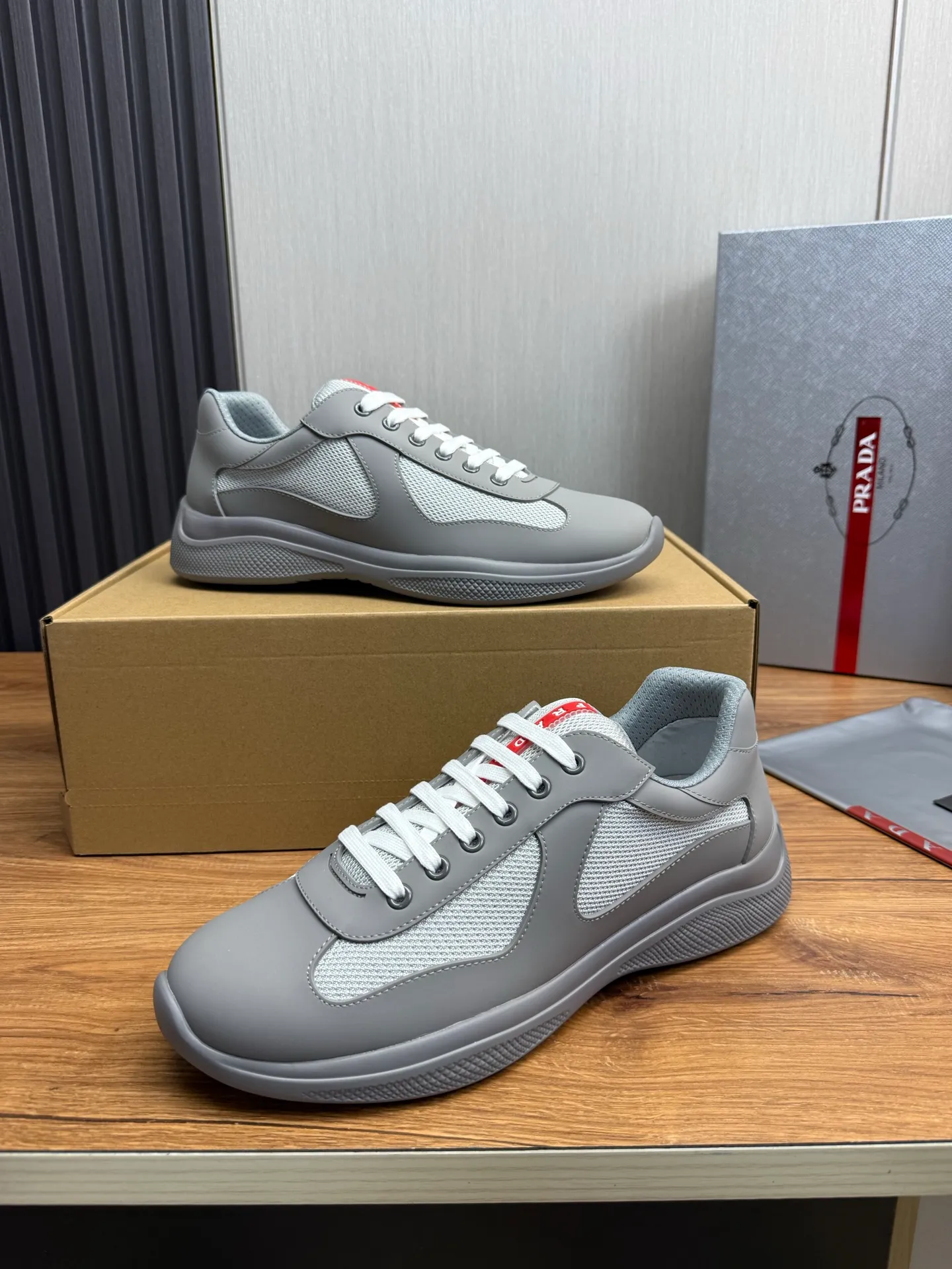 Men's shoes 640💰 [PRADA] Hot selling items🔥Must be recommended every day~~ Official website synchronized, 1:1 high quality shipments✔️ Imported cowhide fabric, rubber material + cowhide lining, original bottom, high-end airplane box packaging🎁 38-45 (38.45 custom-made, non-returnable)